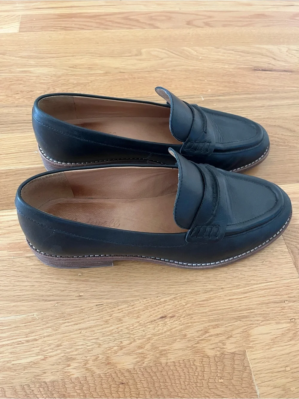 Madewell Women’s Black Leather Penny Loafers 6.5